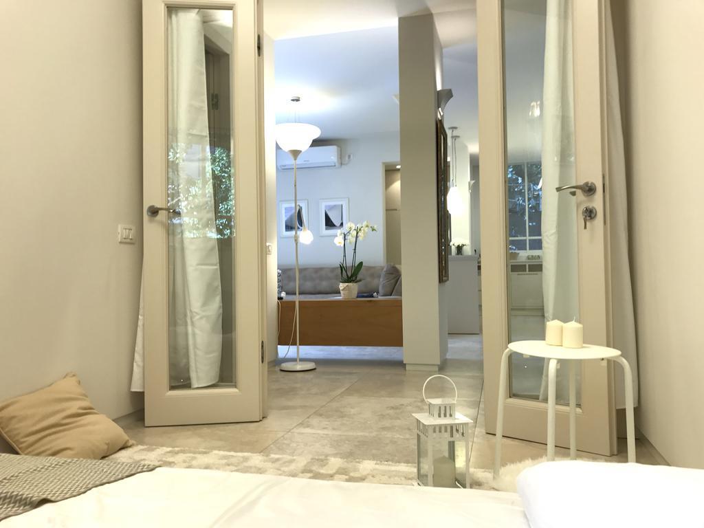 Luxurious By The Beach Apartment With Garden Τελ Αβίβ Εξωτερικό φωτογραφία