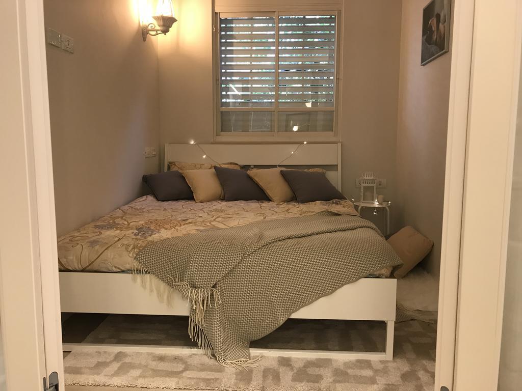 Luxurious By The Beach Apartment With Garden Τελ Αβίβ Εξωτερικό φωτογραφία