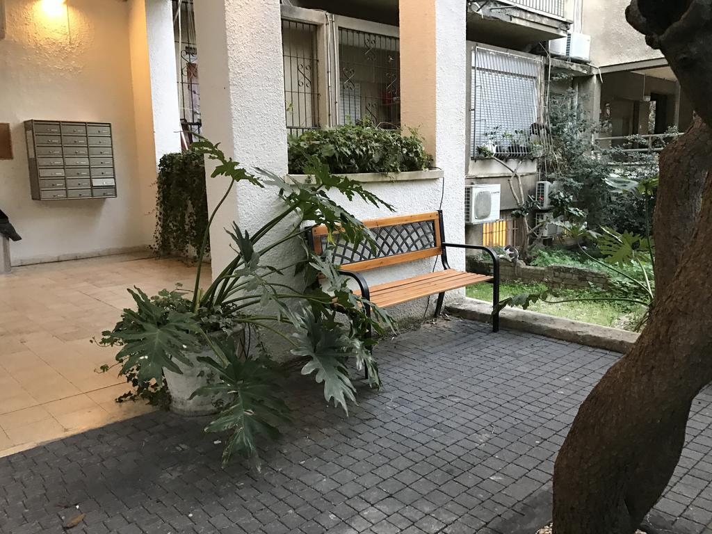 Luxurious By The Beach Apartment With Garden Τελ Αβίβ Εξωτερικό φωτογραφία